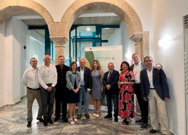La FVMP se reúne con 5 federaciones territoriales de municipios en Mérida para avanzar en el desarrollo del proyecto europeo RETTURN